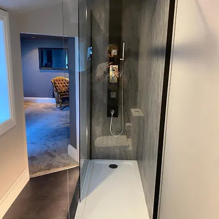 The Boat House - Quartermaster Апартаменты Скарборо